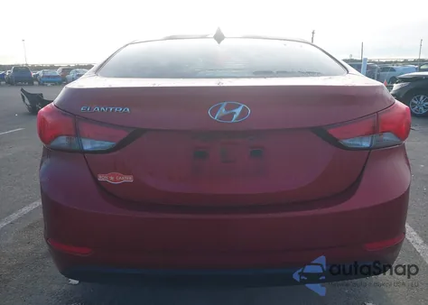 2016 Hyundai Elantra Se z USA, uszkodzony, nr VIN 5NPDH4AE4GH657120
